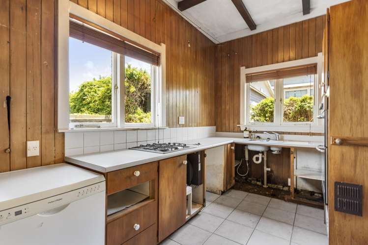 181 Mount Smart Road Onehunga_11