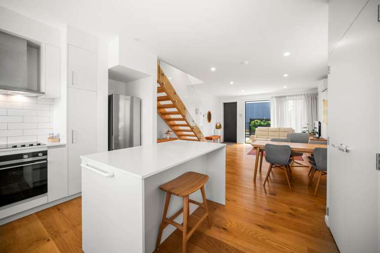 23/82 East Coast Road_5