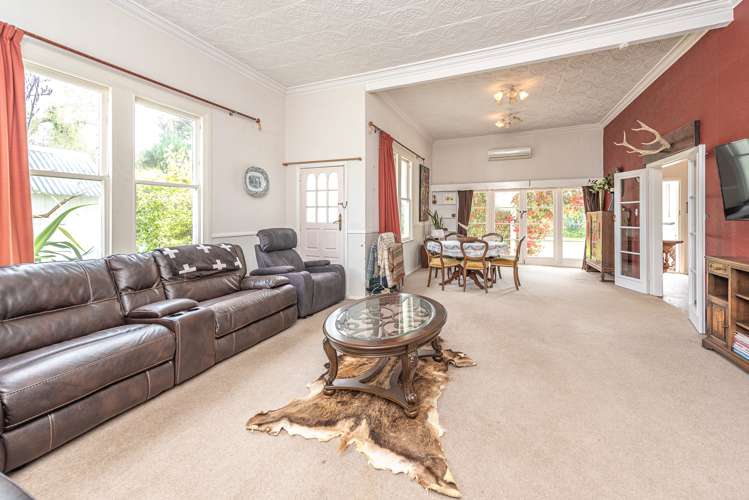 140 Riverbank Road Okoia_6