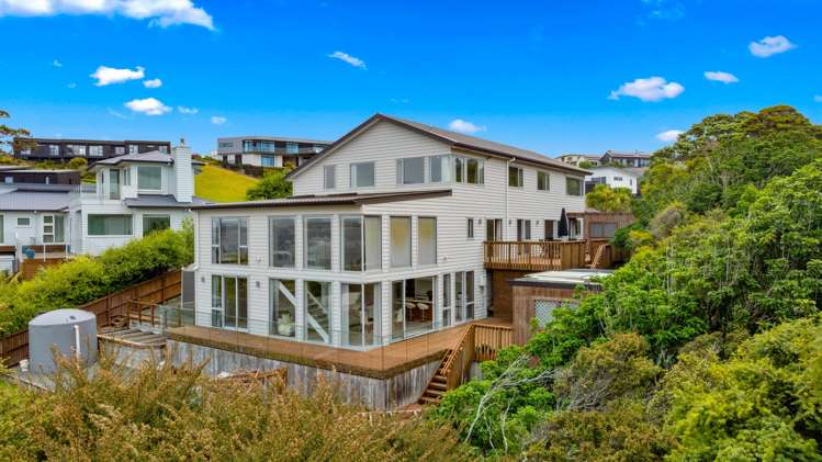 126-128 Lax Crescent Leigh_27