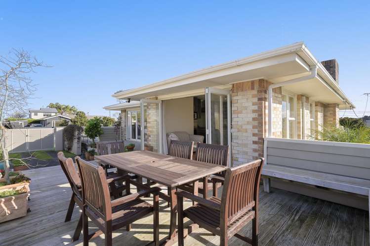 84 Grange Road Otumoetai_6