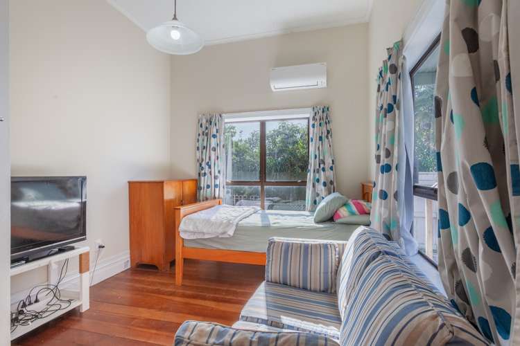 504 Willowpark Road North Hastings_6