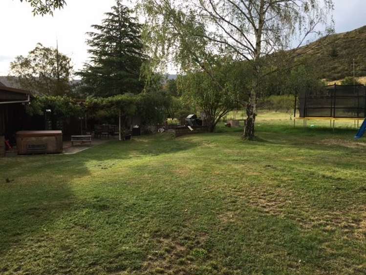 81 Springvale Road Clyde_13