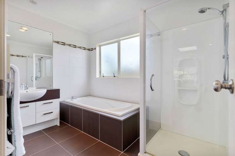 117 Pine Harbour Parade Beachlands_19