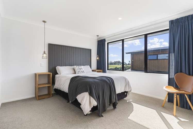 72 Constellation Avenue Beachlands_17