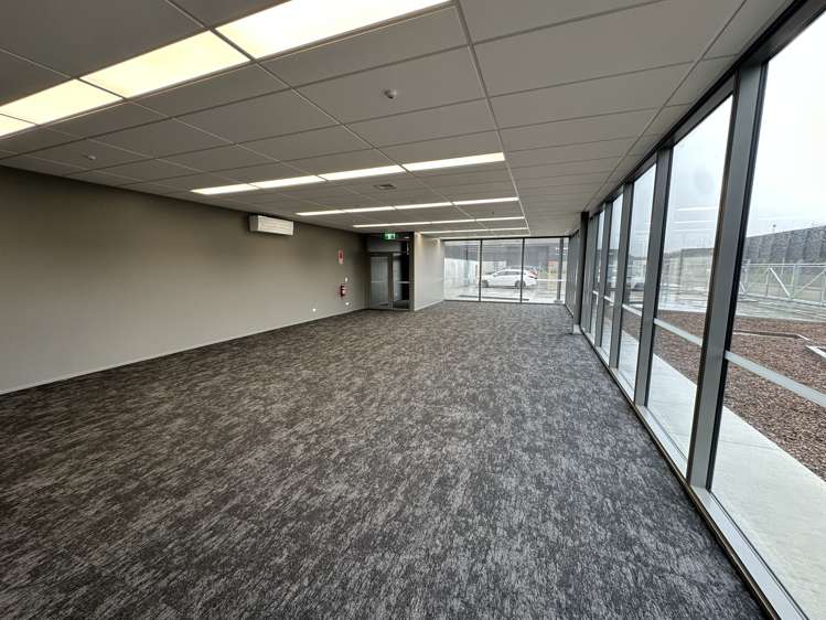 3 Kinleith Grove Kenepuru_6