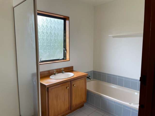 114A Paihia Road One Tree Hill_4