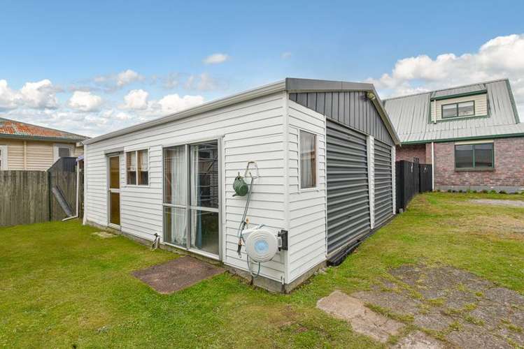 17 Glenfield Road Owhata_21