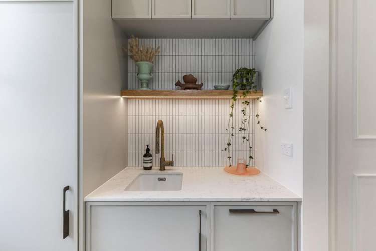 17 Mountain View Road 1827_15