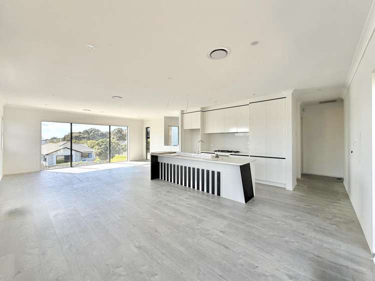 29 Pacific Heights Road Orewa_1