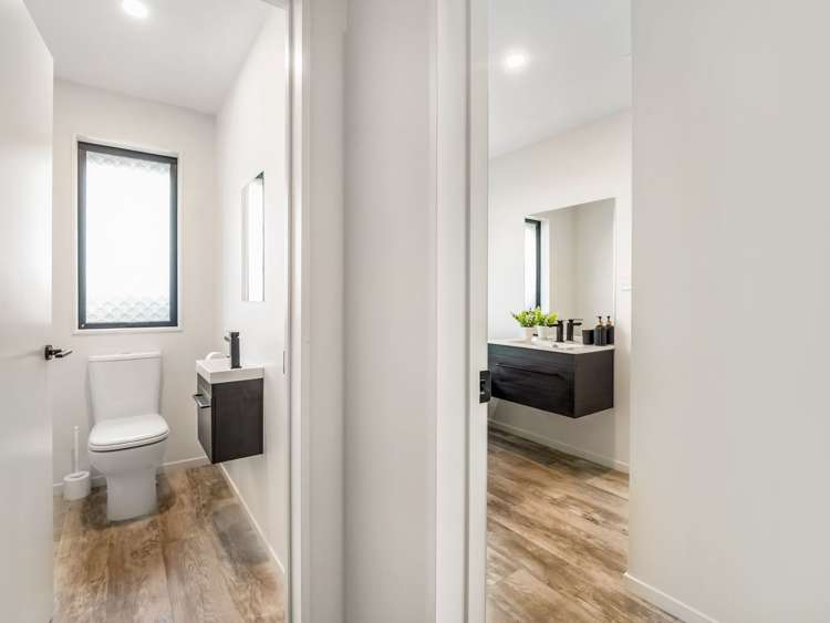 160 Faringdon Boulevard Rolleston_22