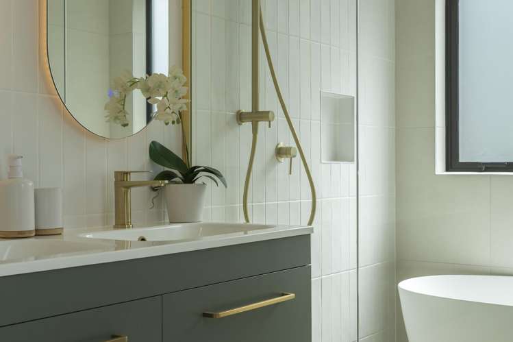 102E Te Oneroa Way Long Bay_5