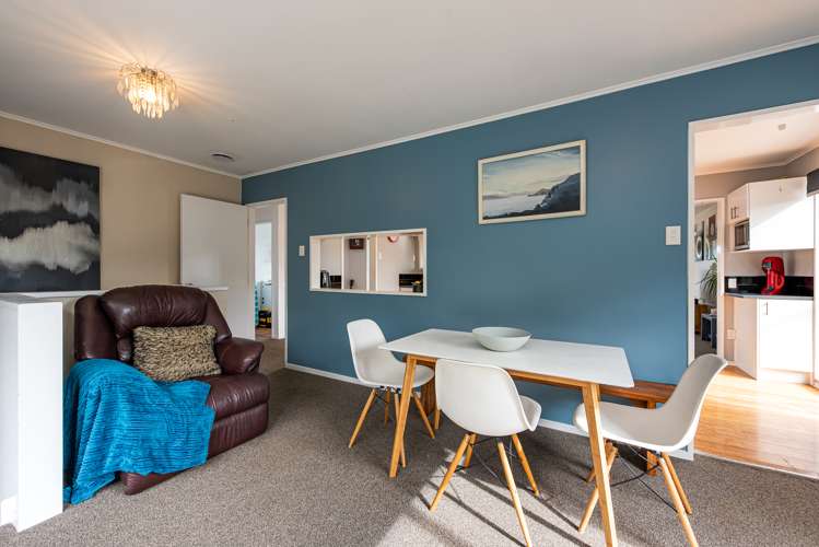 54 Woodhouse Avenue Karori_9