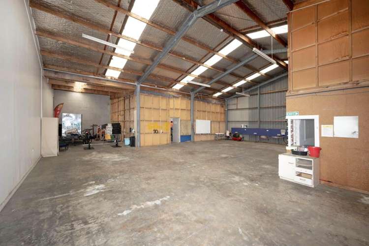 8 Aintree Avenue Mangere_2