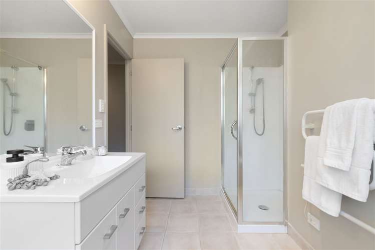 38 Ranchod Terrace Pukekohe_13