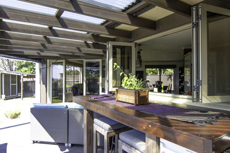 119 Pacific Drive Fitzherbert_10