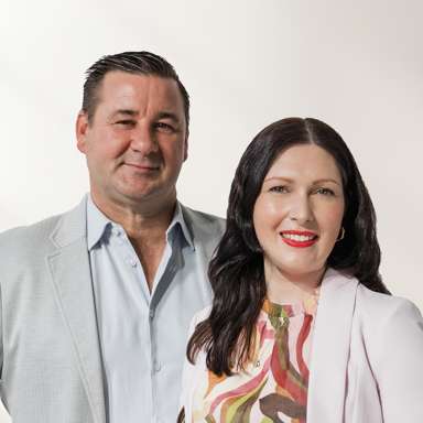 Laurie and Jana Green