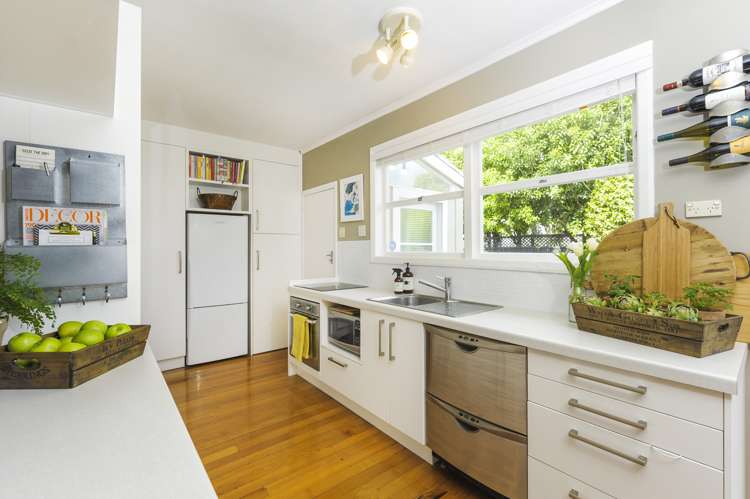 4/12 Kings Road Panmure_6