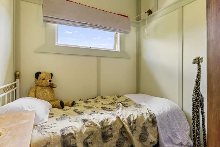 312 Whangamata Road Kinloch_23