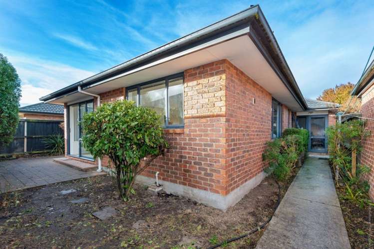 69b Grafton Street Waltham_24