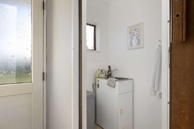 7 Allenby Street Lansdowne_12