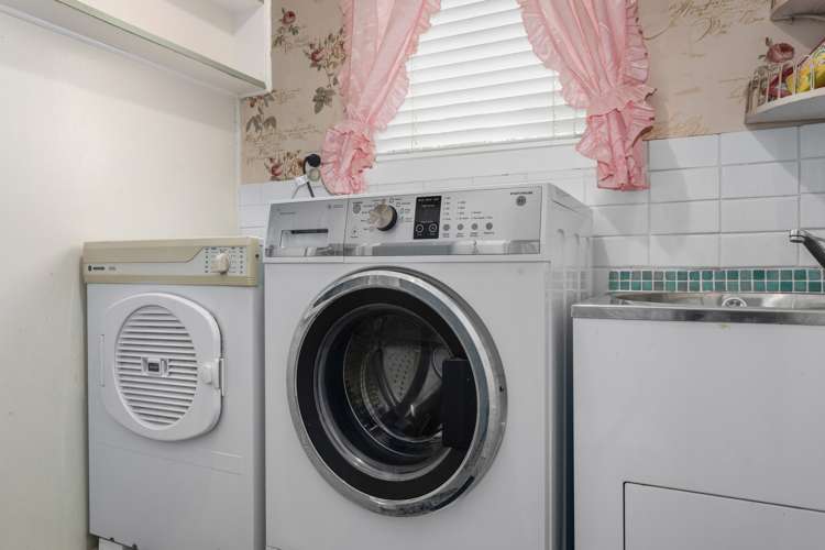 358 River Road Kawerau_12