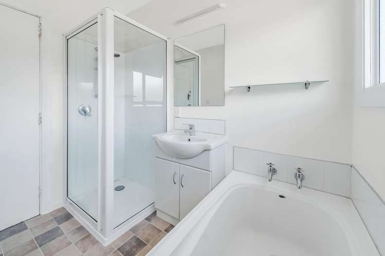 1/74 Amyes Road Hornby_12