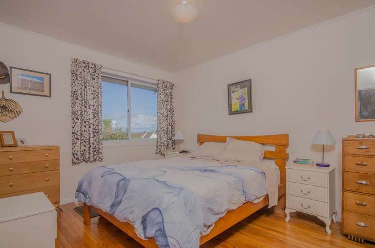 2/11 Matiere Road Onehunga_8