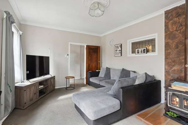 414 Stokes Valley Road Stokes Valley_2