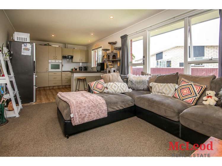 35 Churchill Avenue Allenton_2