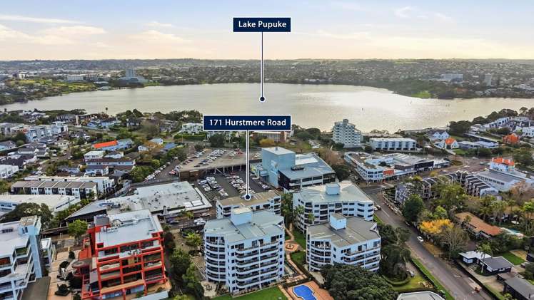 2C/171 Hurstmere Road Takapuna_33