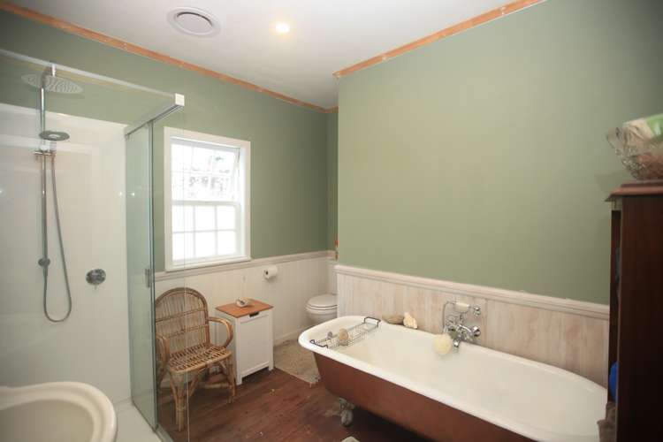 19 Solander Street Tolaga Bay_10