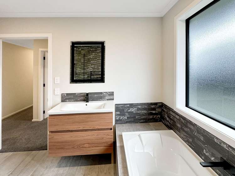 39 Ebenezer Dr Lincoln_15