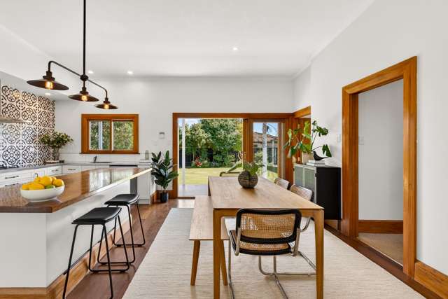 1002 Fitzroy Avenue Mahora_2