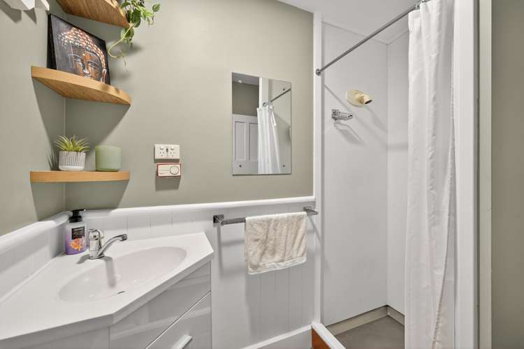 380 Keyes Road New Brighton_17