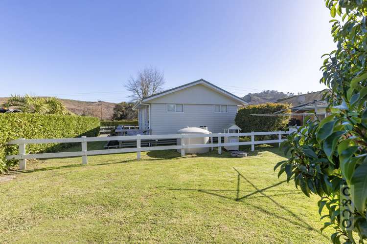 2 Applemoors Way Riverhead_38