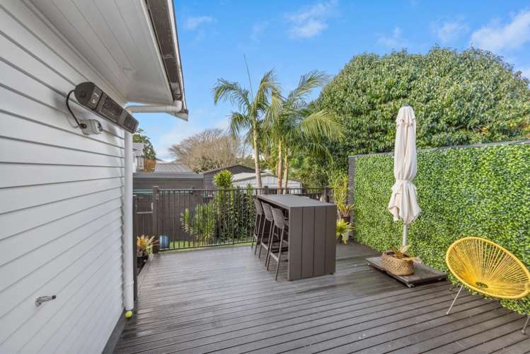 75 Brougham Street New Plymouth Central_21