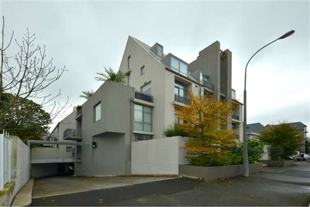 2/41 Cambridge Terrace Christchurch Central_2