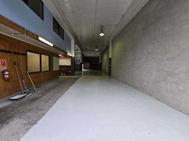 Unit 10  5 -7 Lower Tyers Road Ngauranga_2