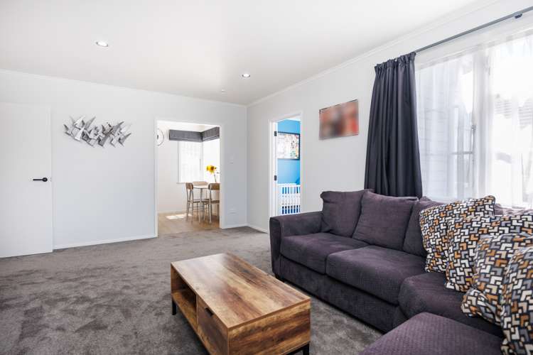 42 Clyde Crescent Roslyn_9