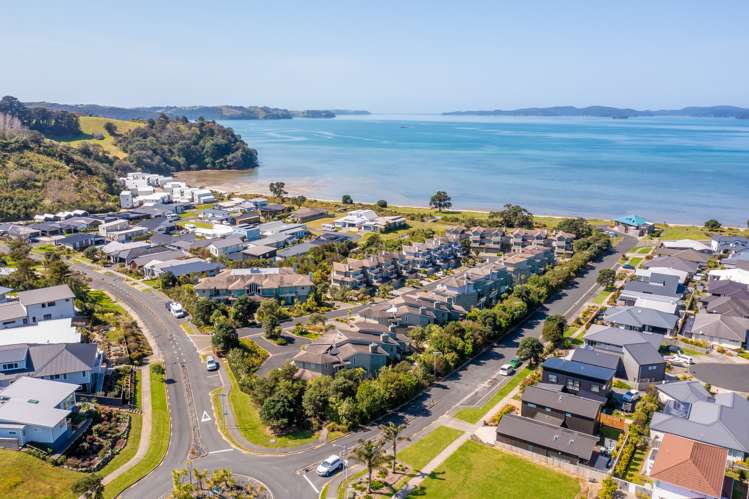 7 Little Compton Mews Snells Beach_18