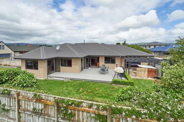 17 Sycamore Crescent Fitzherbert_2