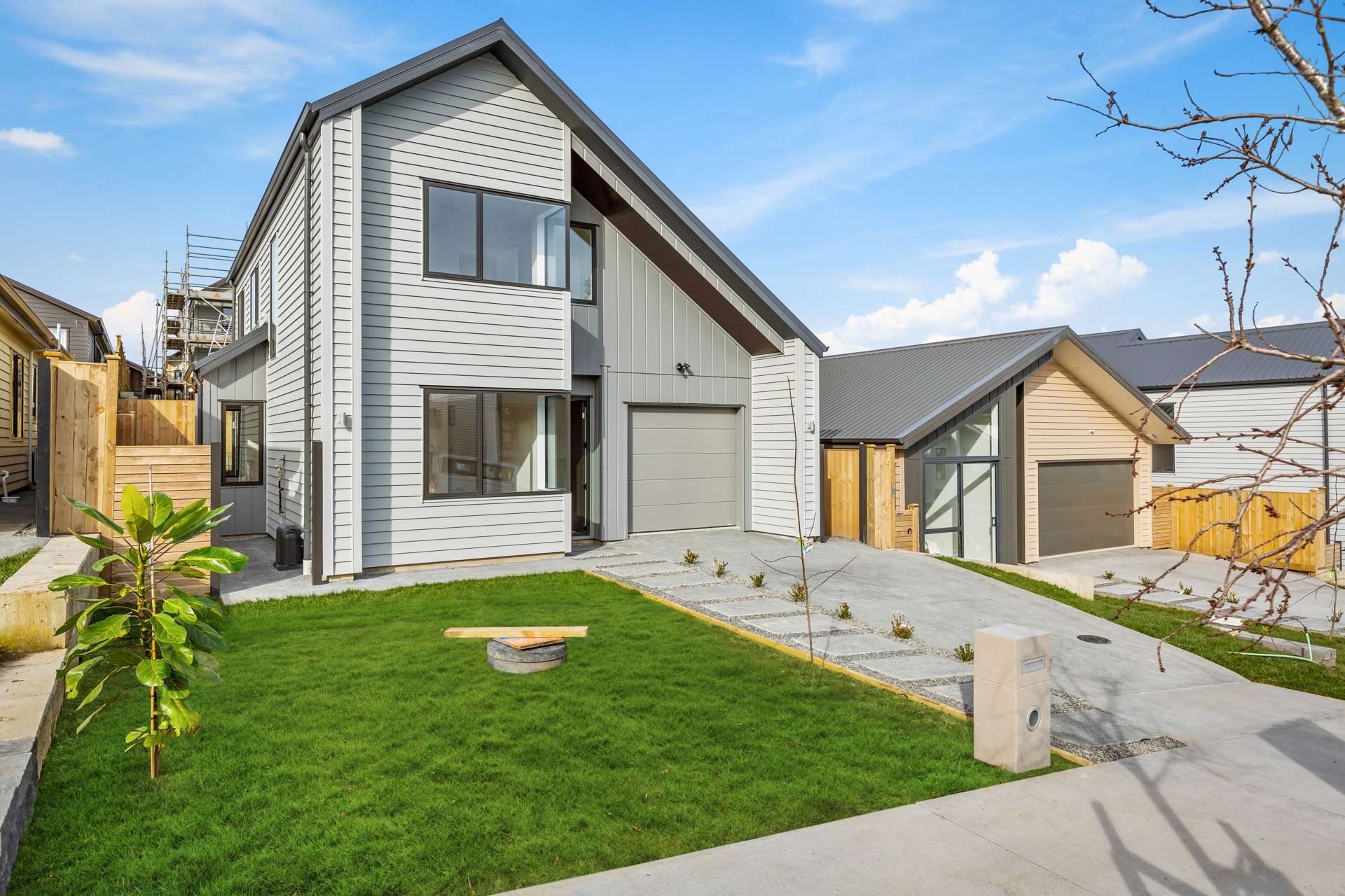 13 Paparahi Place Wainui_0