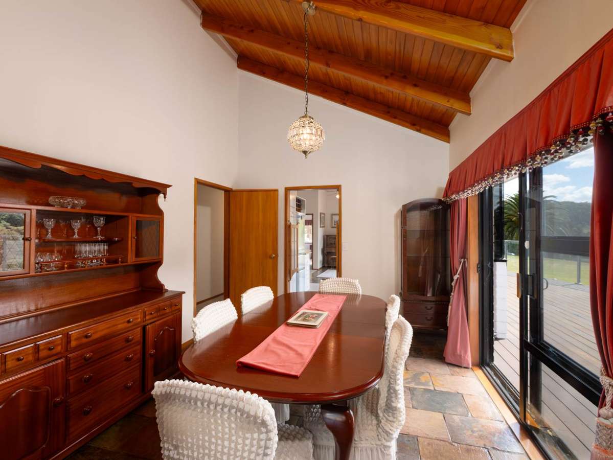 24 James Kemp Place_3