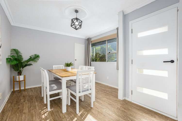 143 California Drive Totara Park_10