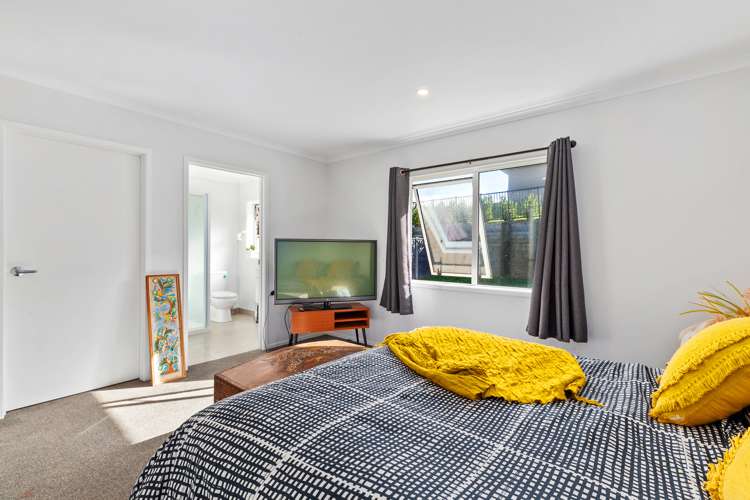 5 Harry Close Warkworth_10