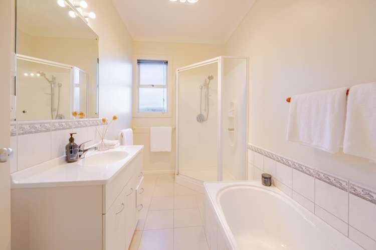 915 Avenue Road East Parkvale_10