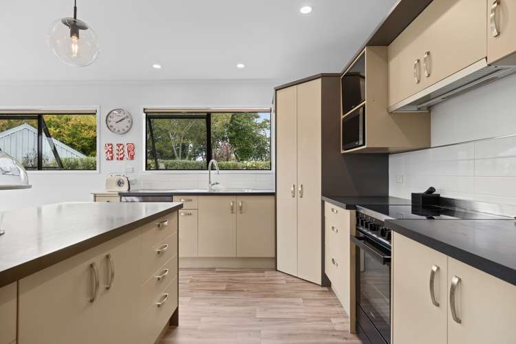 1 Whitcombe Street Lepperton_7