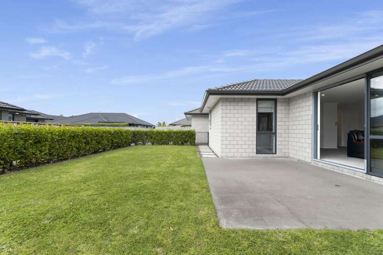 63 Hastings Road Pyes Pa_13