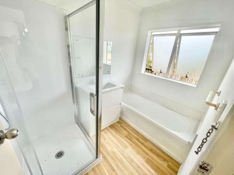 3A Freeland Avenue 10044_6
